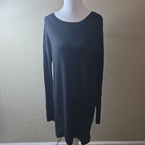 Athleta Black and Gray Long Sleeve Top